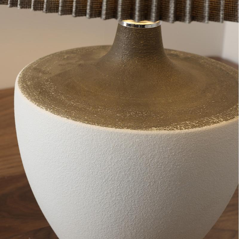 beige ceramic table lamp 04