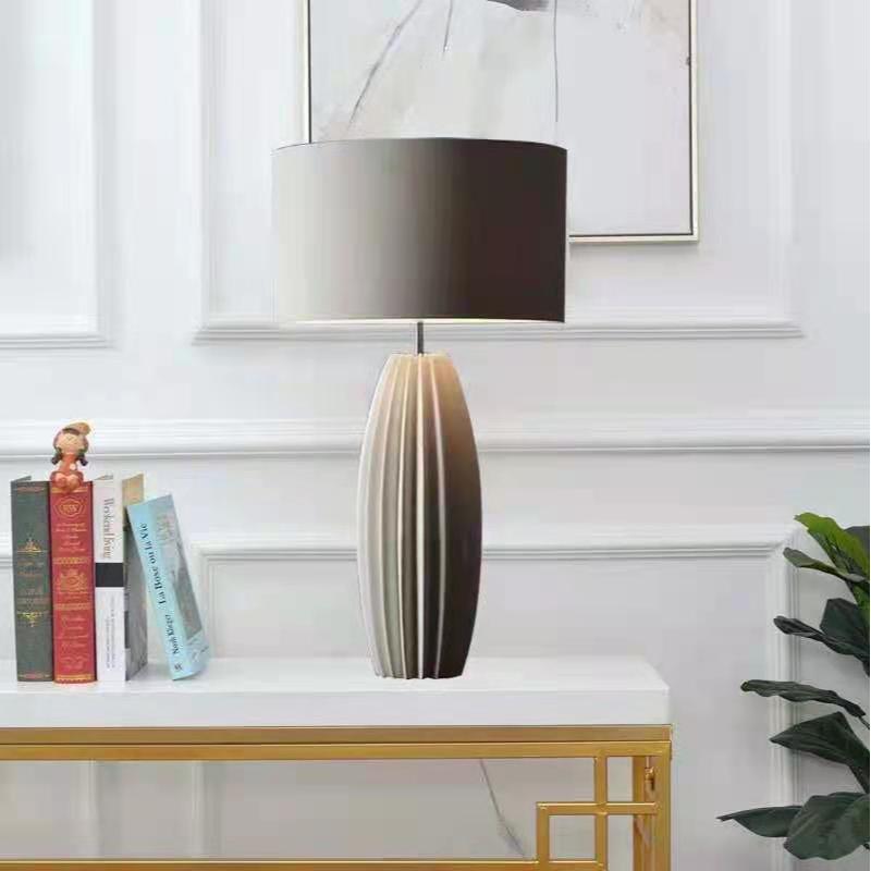 ribbed ceramic table lamp 03