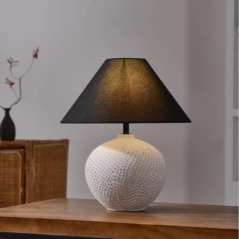 textured ceramic lamp 02