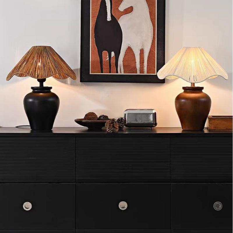 black wood table lamp 02