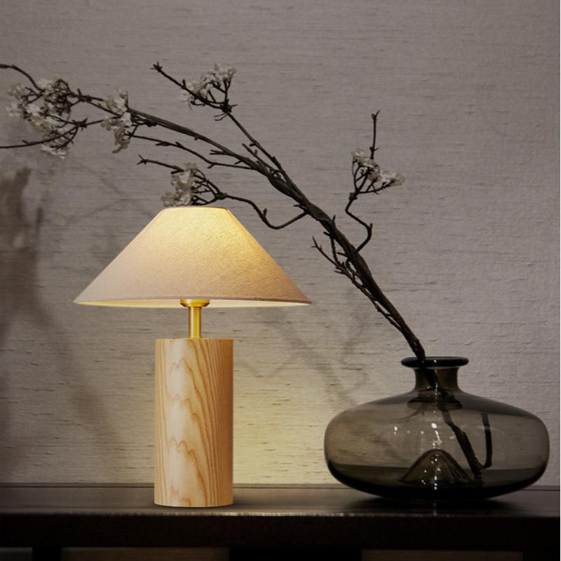 chunky wooden table lamps 01