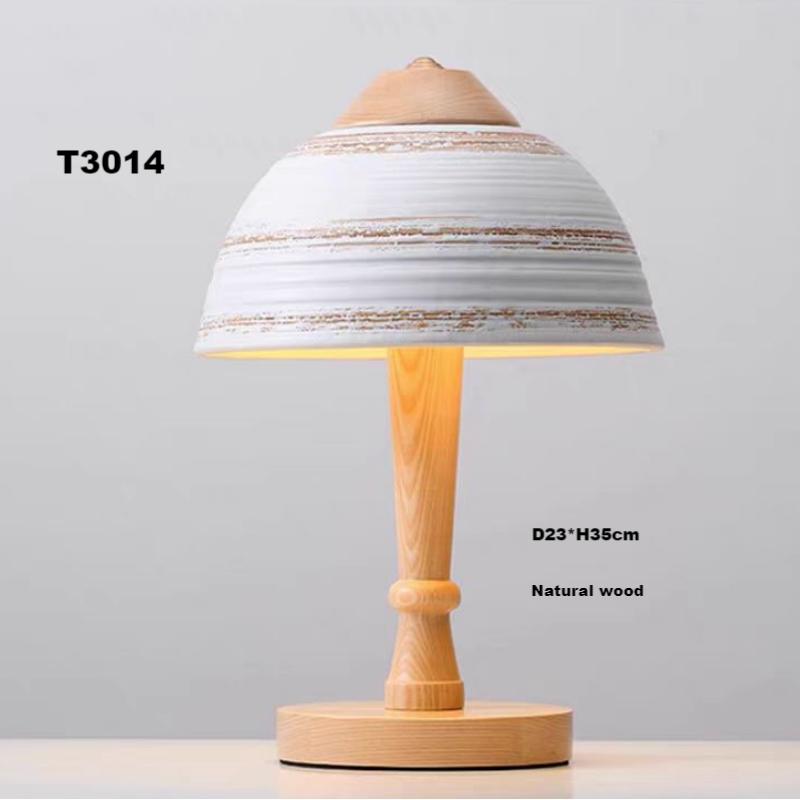 wood and ceramic table lamp 02